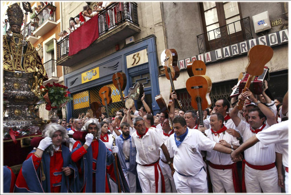 Nothing like it on Earth: San Fermín is carried into the streets (Jim Hollander)