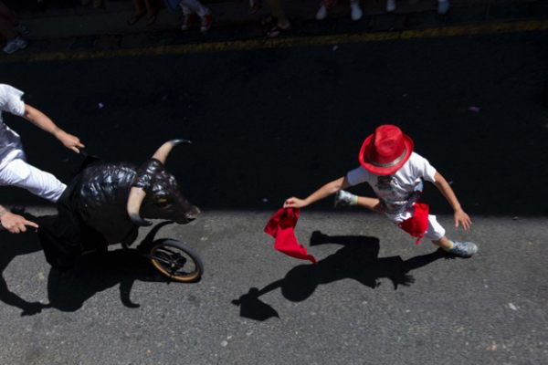 In training from an early age (Photo: Jim Hollander)